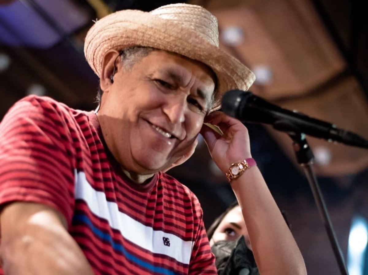 Gualberto Ibarreto agradece el apoyo zuliano y anuncia nuevos temas: «Gracias por tanto amor y por tanto apoyo durante mis 50 años de carrera»